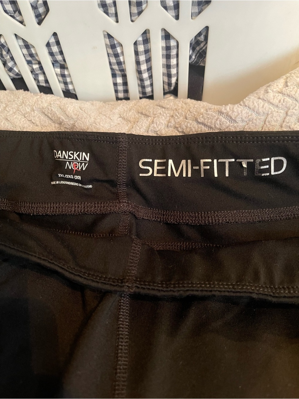 Danskin Now Black Semi-Fitted Active Leggings